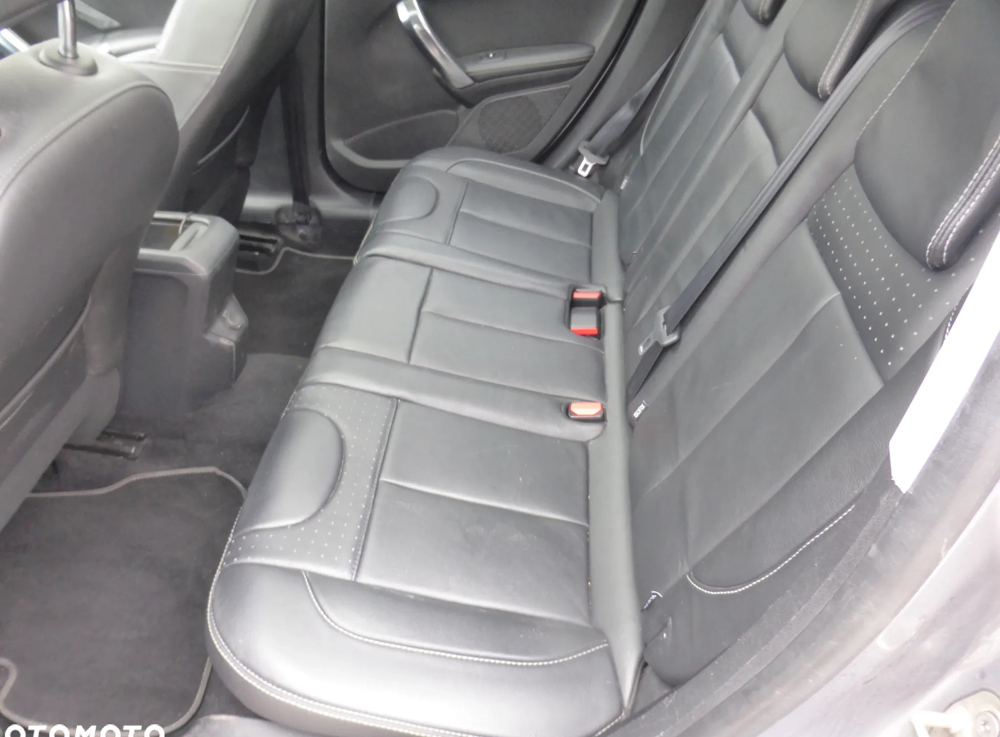Peugeot 2008 cena 31900 przebieg: 186000, rok produkcji 2013 z Radom małe 277